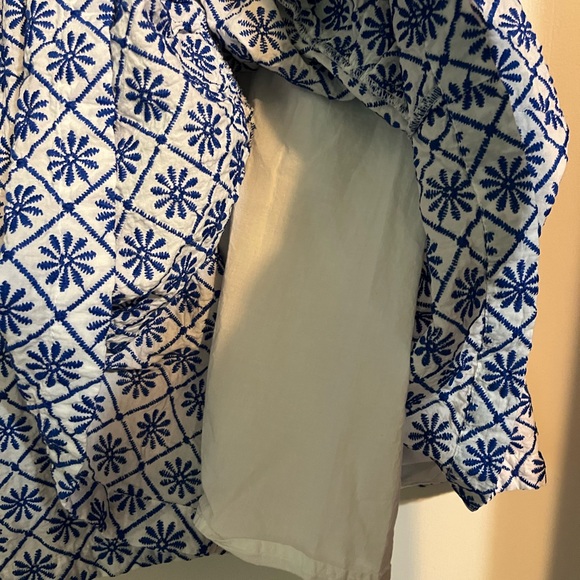 Draper James Dress size small. Elastic waist with tie. - Picture 5 of 6